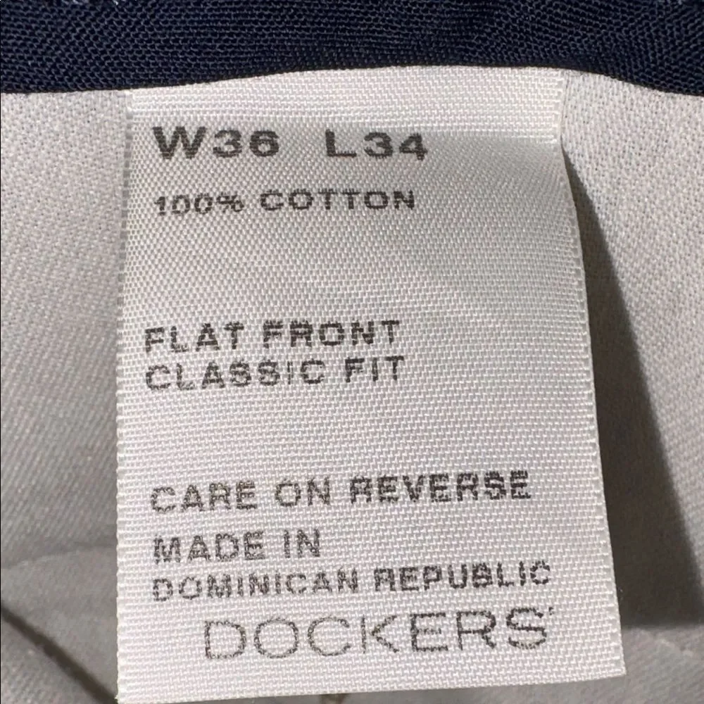 Dockers Men's Khaki Chinos